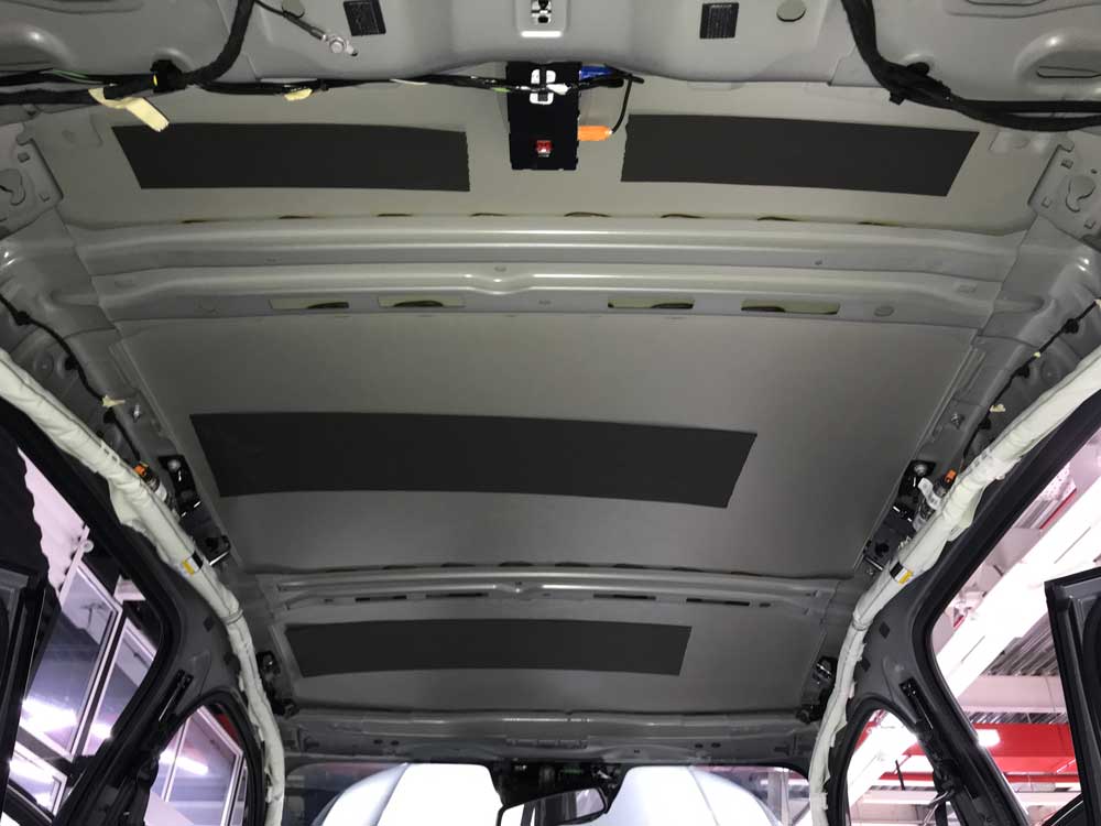 Шумоизоляция потолка Volvo XC-40