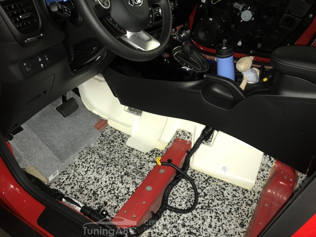Шумоизоляция пола KIA SOUL