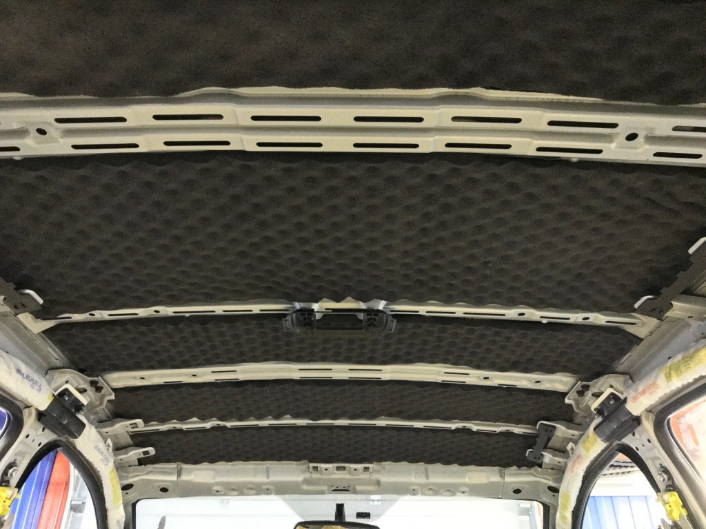 Шумоизоляция потолка Hyundai IX35