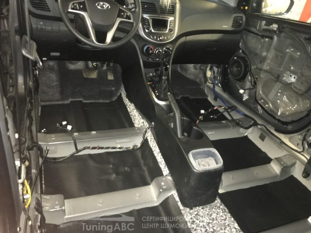 Шумоизоляция пола Hyundai Solaris