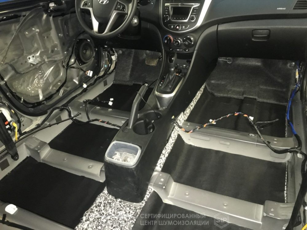 Шумоизоляция пола Hyundai Solaris