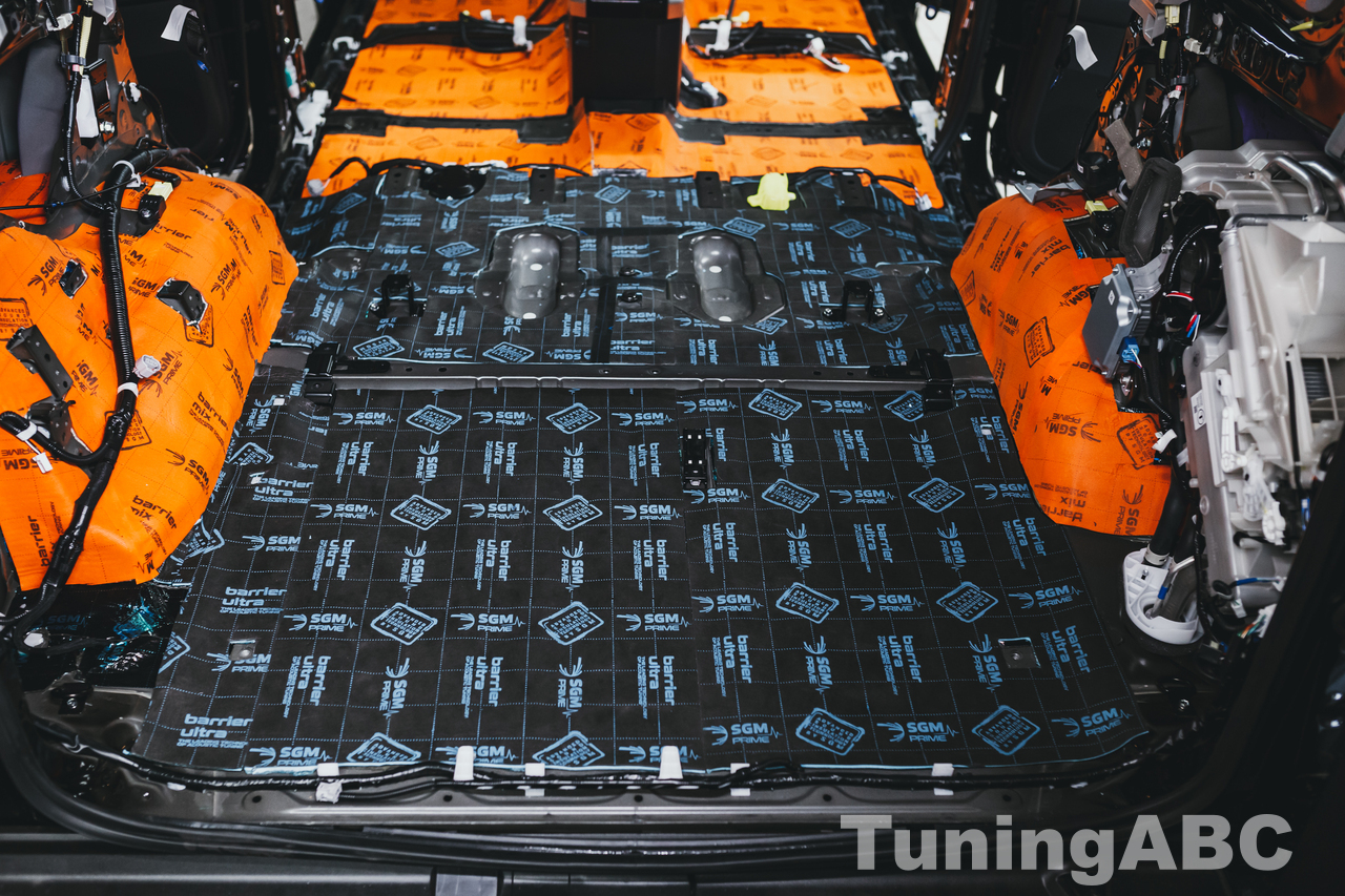 пол багажника Toyota Land Cruiser Prado 150