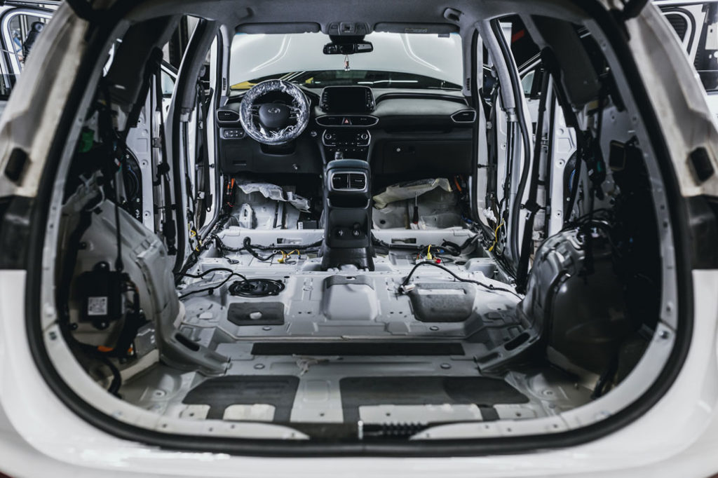 Шумоизоляция пола Hyundai Santa Fe
