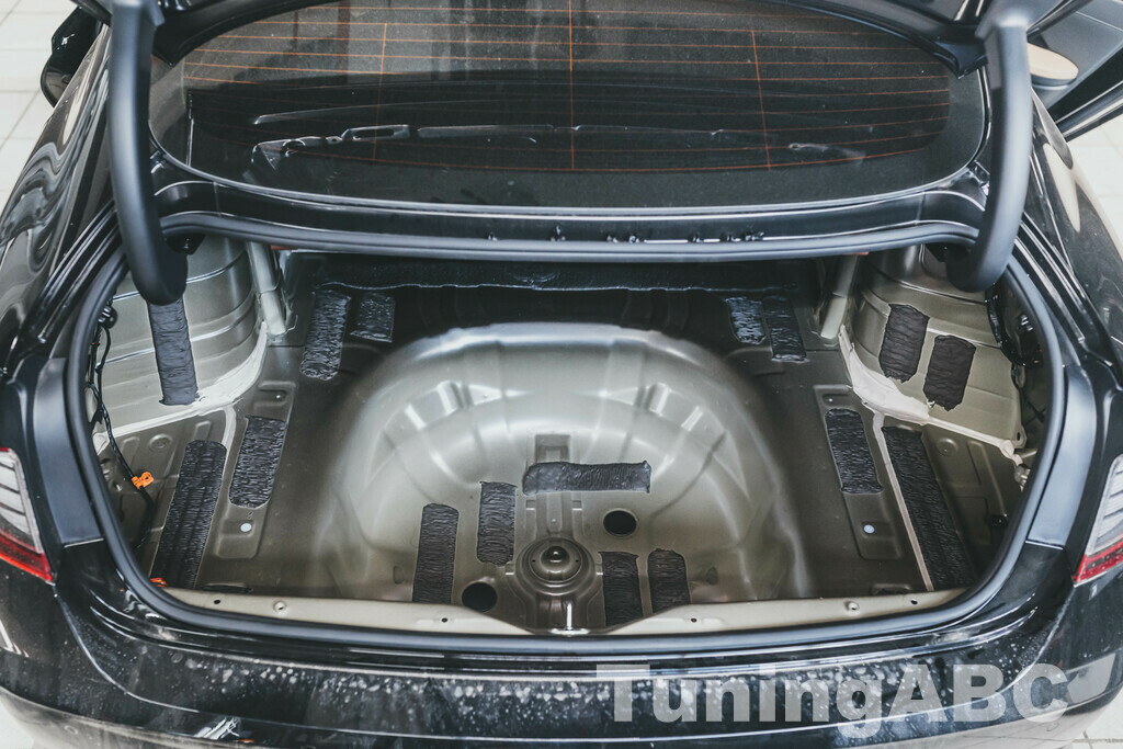 Шумоизоляция багажника Hyundai Sonata