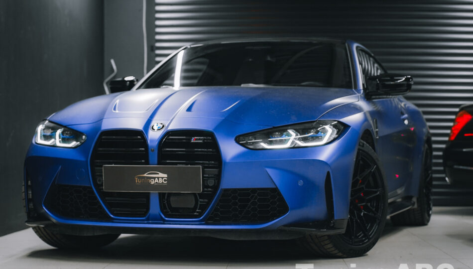 bmw-m4-glavnaa
