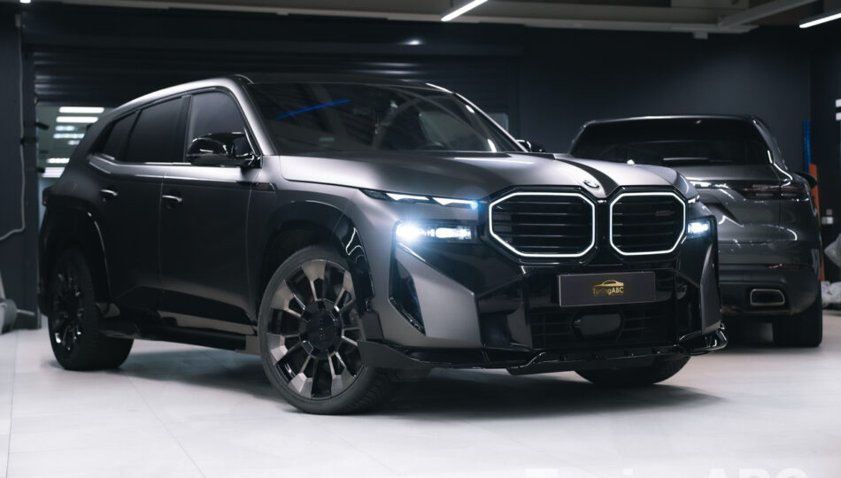 bmw-xm-glavnaa